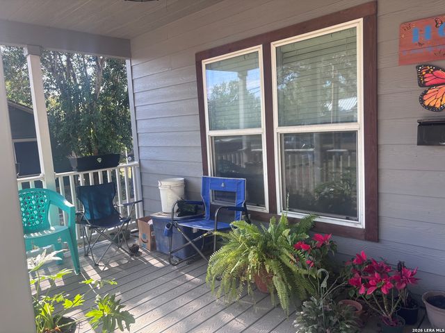 761 Baker, Seguin, TX 78155