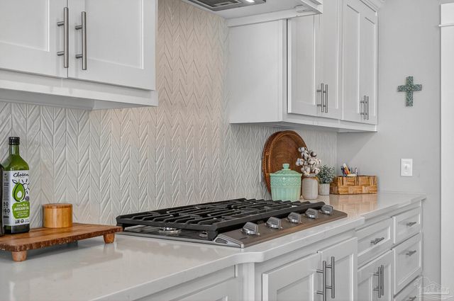 2785 Trestle Way, Cantonment, FL 32533