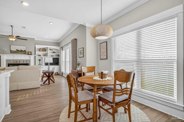 2785 Trestle Way, Cantonment, FL 32533