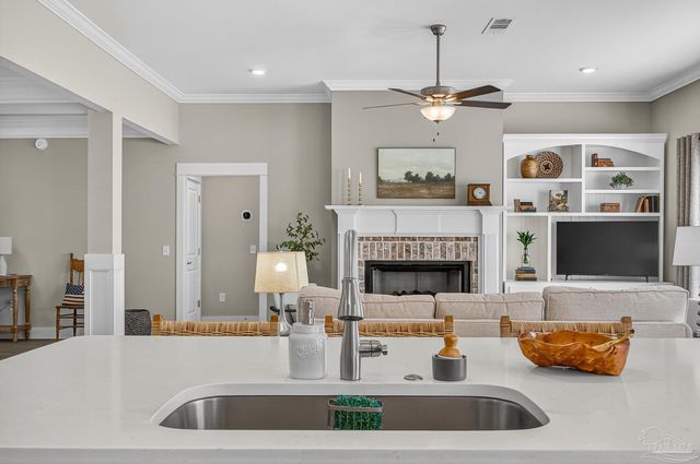 2785 Trestle Way, Cantonment, FL 32533