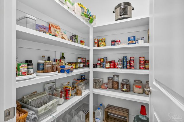 2785 Trestle Way, Cantonment, FL 32533