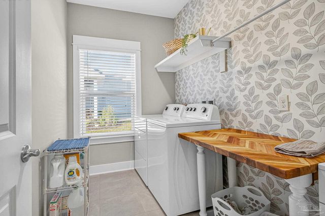 2785 Trestle Way, Cantonment, FL 32533