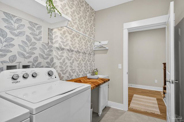 2785 Trestle Way, Cantonment, FL 32533