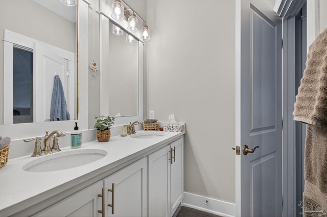 2785 Trestle Way, Cantonment, FL 32533