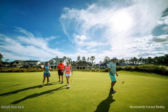 7374 Foxbriar Drive, Leland, NC 28451