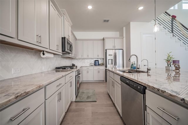 3049 Sage Ranch DR, Leander, TX 78641