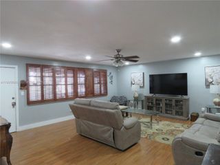 11840 NE 19th Dr 26, North Miami, FL 33181