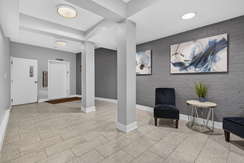 1795 Lake Cook Road 211, Highland Park, IL 60035 — photo 3