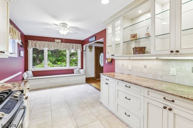 11 Clearwater Rd, Mount Olive Twp., NJ 07828