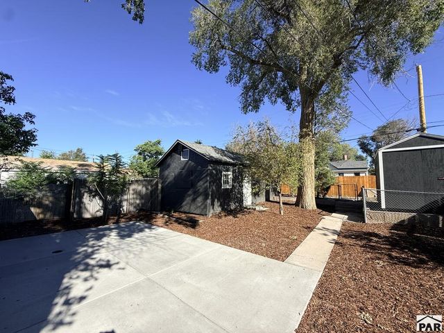 1205 W 15th St, Pueblo, CO 81003
