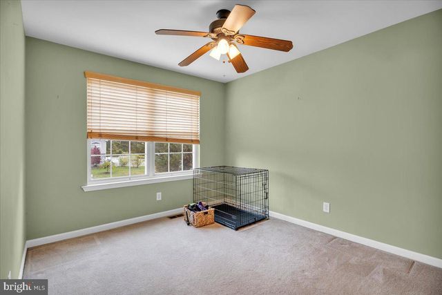 1 TULIP CT, Deptford, NJ 08096