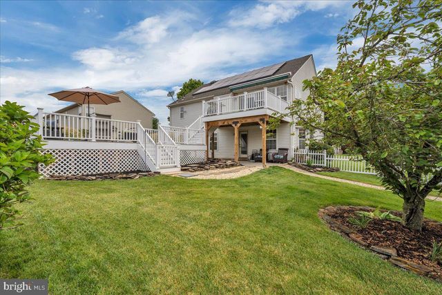 1 TULIP CT, Deptford, NJ 08096
