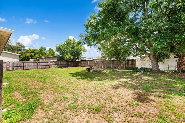 39014 KIRKLAND DRIVE, Zephyrhills, FL 33542