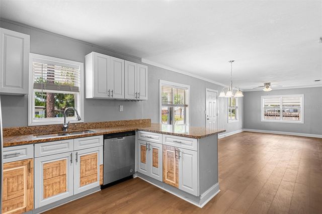 39014 KIRKLAND DRIVE, Zephyrhills, FL 33542