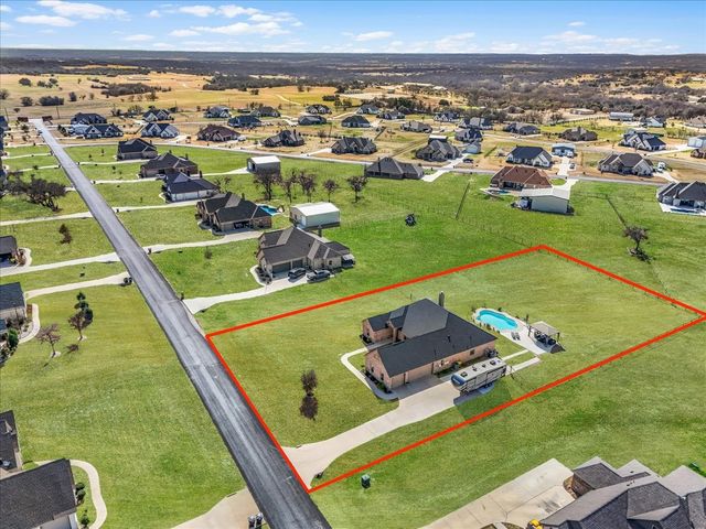 139 Stanford Lane, Springtown, TX 76082
