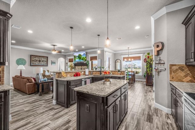 139 Stanford Lane, Springtown, TX 76082