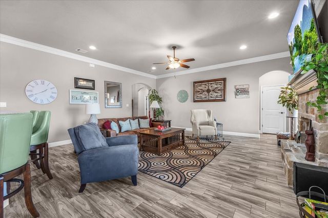 139 Stanford Lane, Springtown, TX 76082