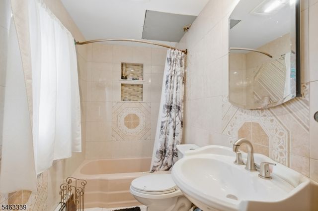 330 N 11Th St, Prospect Park Boro, NJ 07508