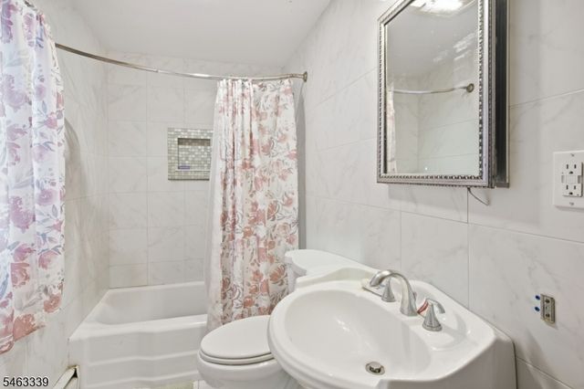 330 N 11Th St, Prospect Park Boro, NJ 07508