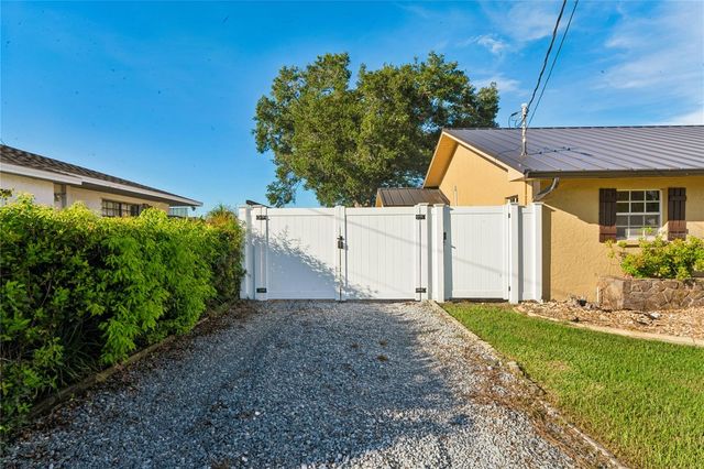 5230 MOSQUERO ROAD, Spring Hill, FL 34606
