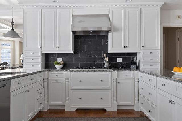 20 Risley Road, Newton, MA 02465