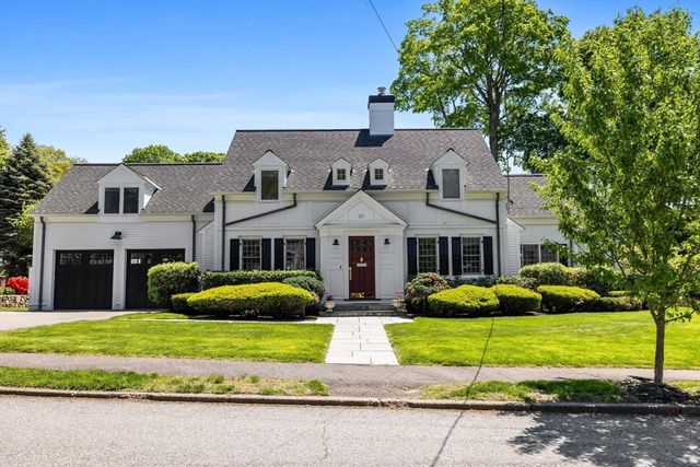 20 Risley Road, Newton, MA 02465