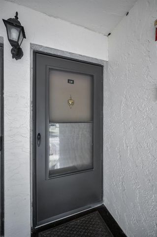 110 CYPRESS CT 3-82, Oldsmar, FL 34677