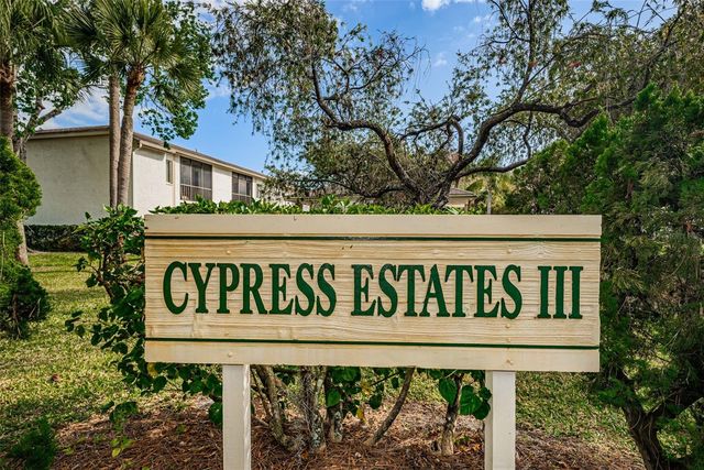 110 CYPRESS CT 3-82, Oldsmar, FL 34677