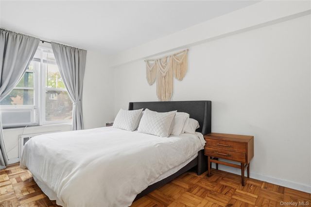 7510 Yellowstone Boulevard 2H, Rego Park, NY 11374