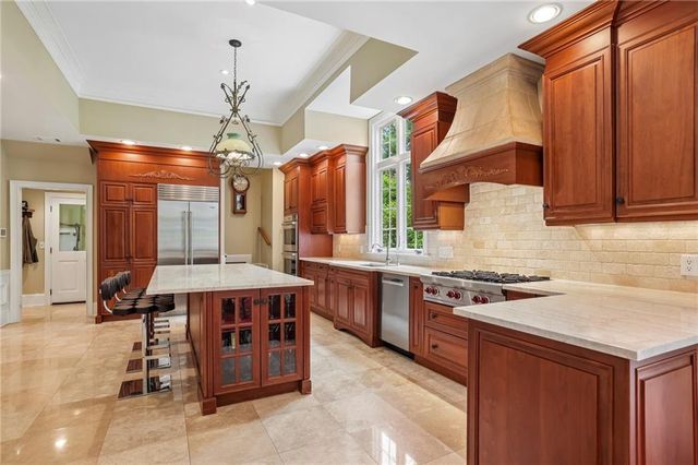 105 Wilderbluff Court, Atlanta, GA 30328