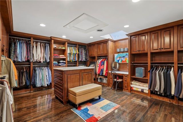 105 Wilderbluff Court, Atlanta, GA 30328
