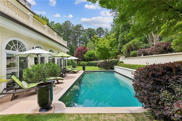 105 Wilderbluff Court, Atlanta, GA 30328