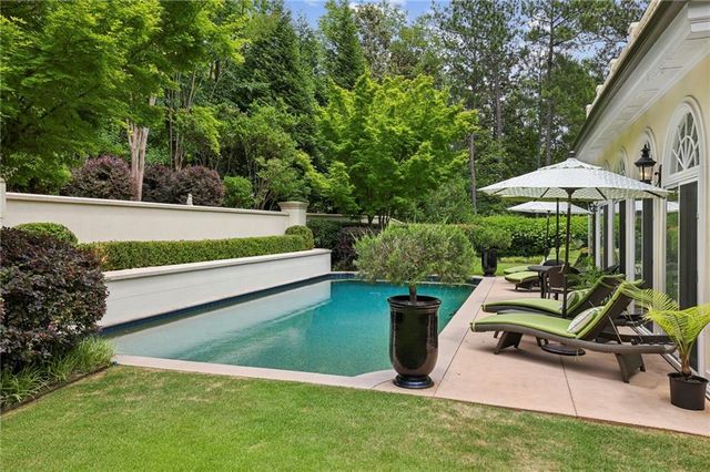 105 Wilderbluff Court, Atlanta, GA 30328