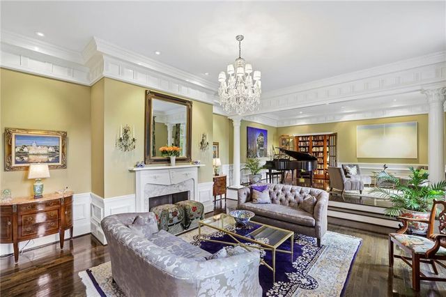 105 Wilderbluff Court, Atlanta, GA 30328