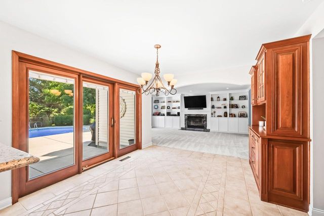 W328N3834 Range Woods DRIVE, Nashotah, WI 53058