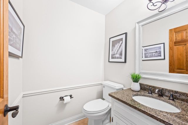 W328N3834 Range Woods DRIVE, Nashotah, WI 53058