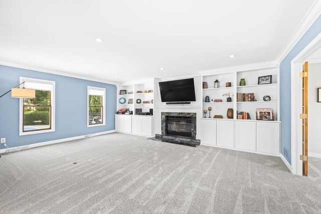W328N3834 Range Woods DRIVE, Nashotah, WI 53058