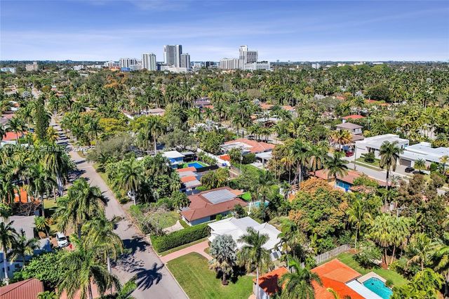 1235 Jefferson St, Hollywood, FL 33019