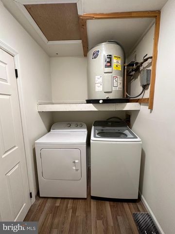 98-B RED CEDAR CT, Mount Laurel, NJ 08054