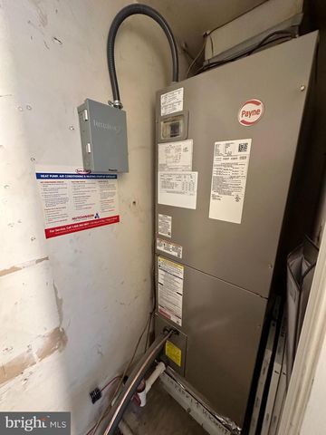 98-B RED CEDAR CT, Mount Laurel, NJ 08054