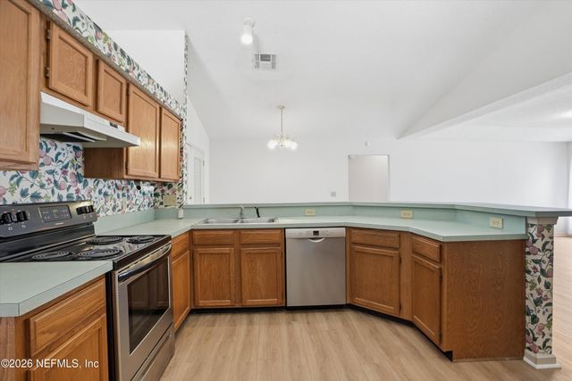 3250 TEA ROSE Drive, Jacksonville, FL 32223