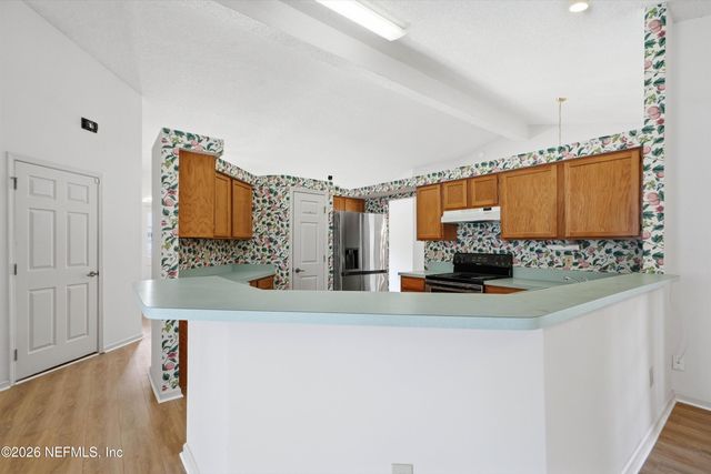 3250 TEA ROSE Drive, Jacksonville, FL 32223