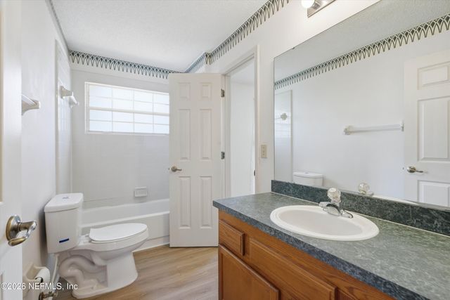 3250 TEA ROSE Drive, Jacksonville, FL 32223