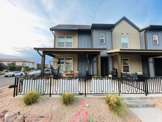 714 W CLAYSTONE DR, St. George, UT 84790