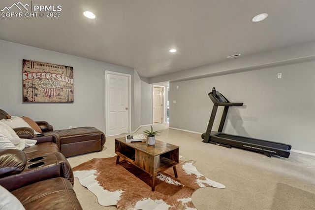 566 Oxbow Drive, Monument, CO 80132