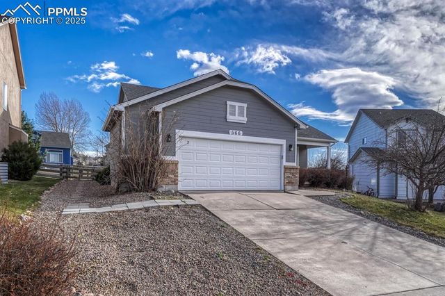 566 Oxbow Drive, Monument, CO 80132