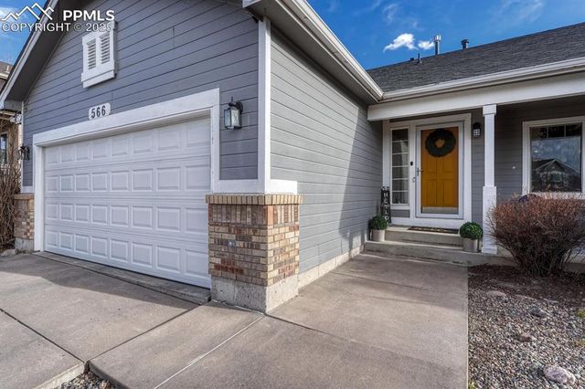 566 Oxbow Drive, Monument, CO 80132