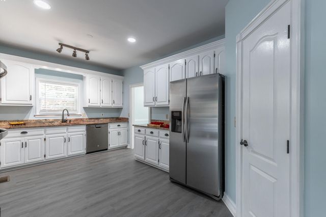 9235 Shay Cove, Ooltewah, TN 37363