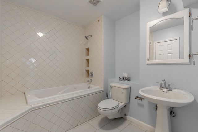 9235 Shay Cove, Ooltewah, TN 37363