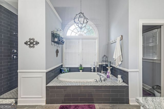 100 South Shore Drive, Newnan, GA 30263